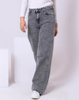 Basic Straight Leg Jeans