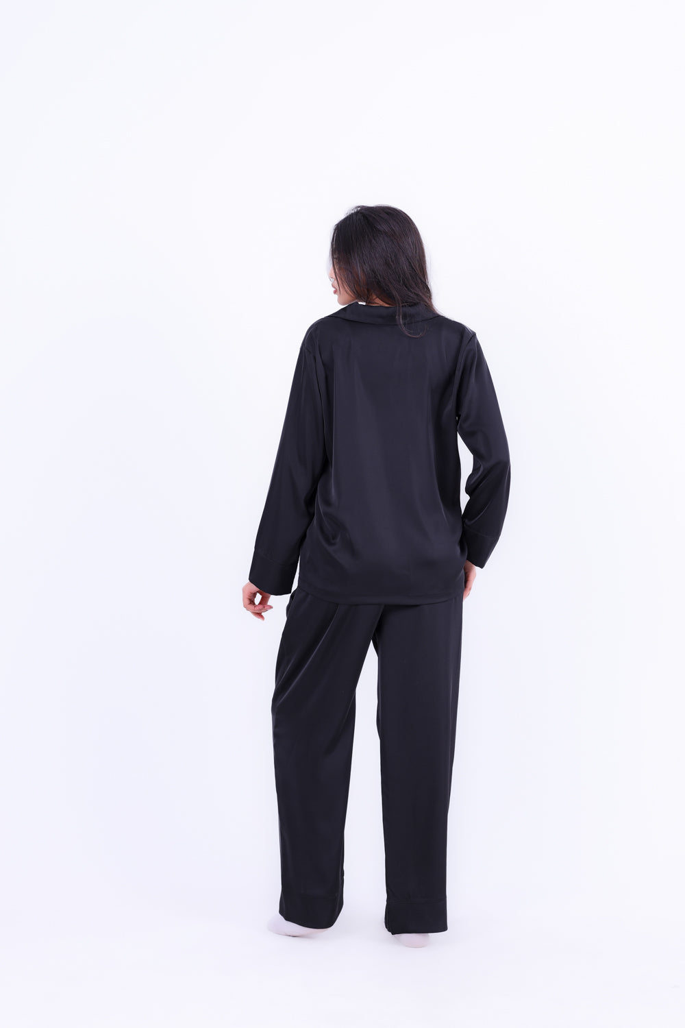 Basic Stain Set Pajama with Buttons