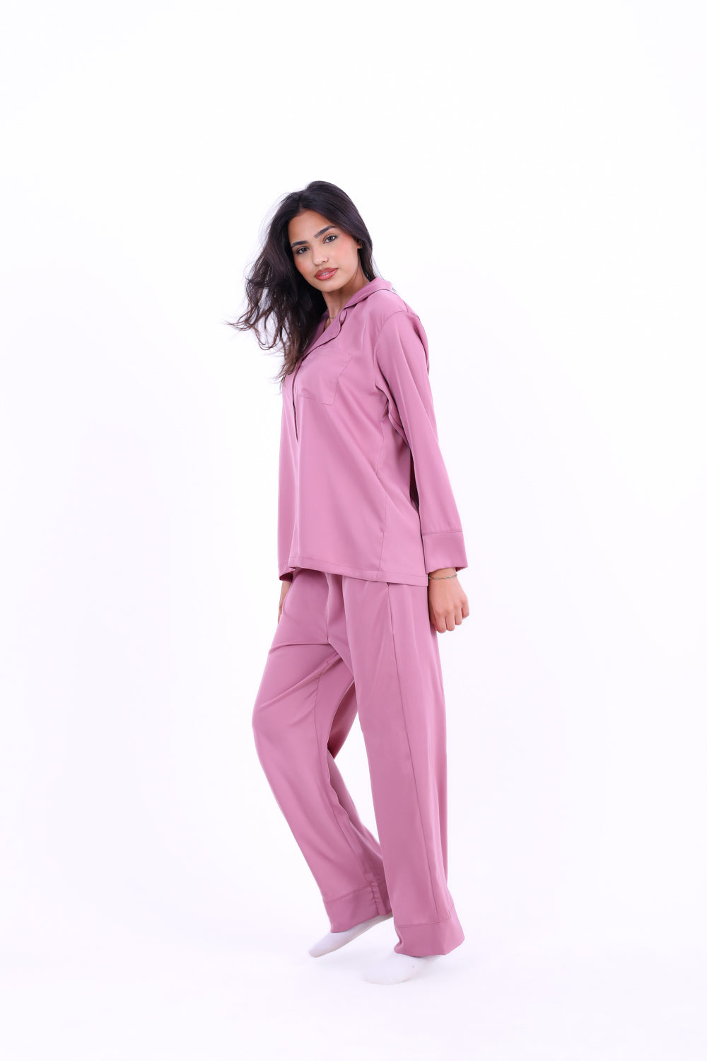 Basic Stain Set Pajama with Buttons