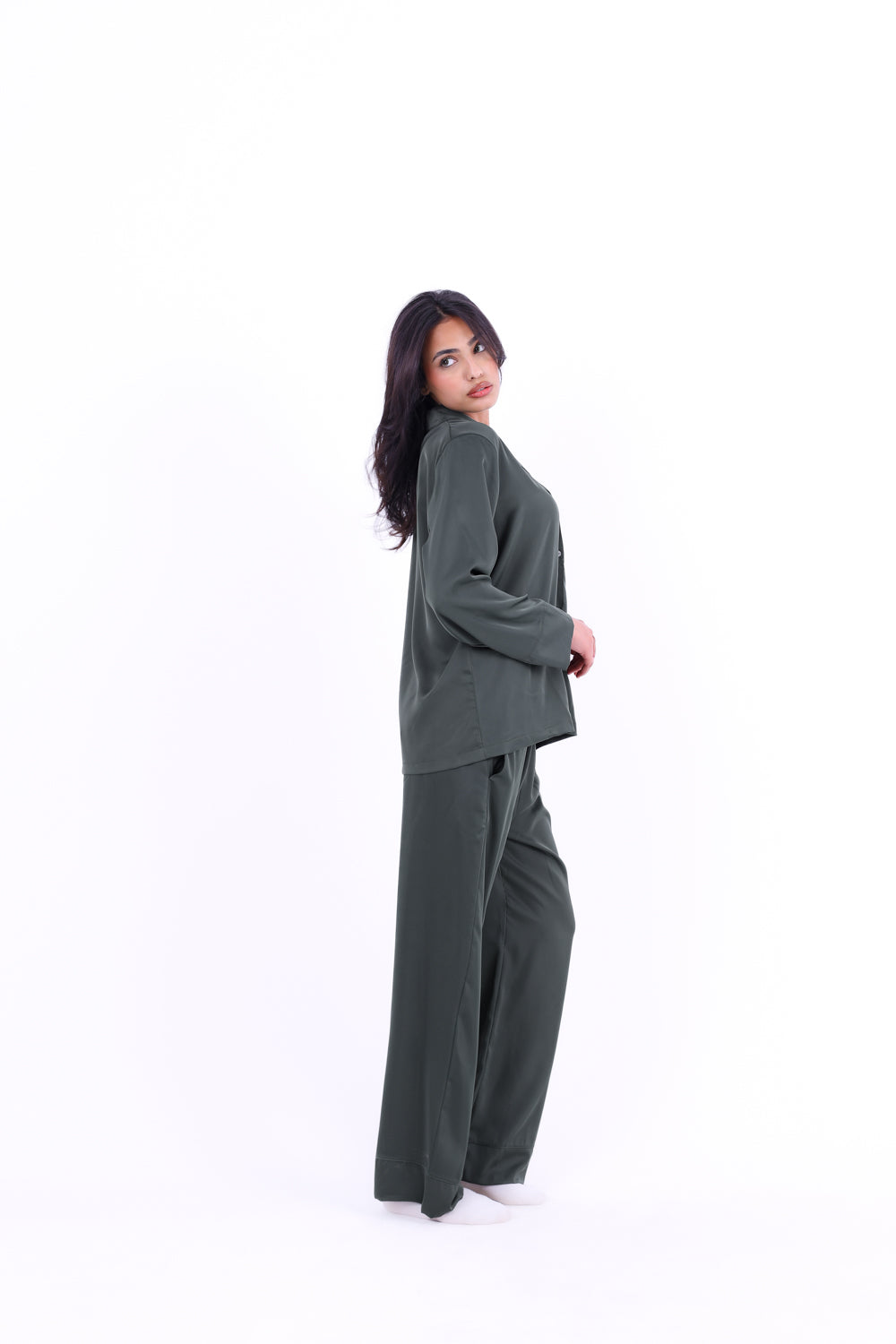 Basic Stain Set Pajama with Buttons