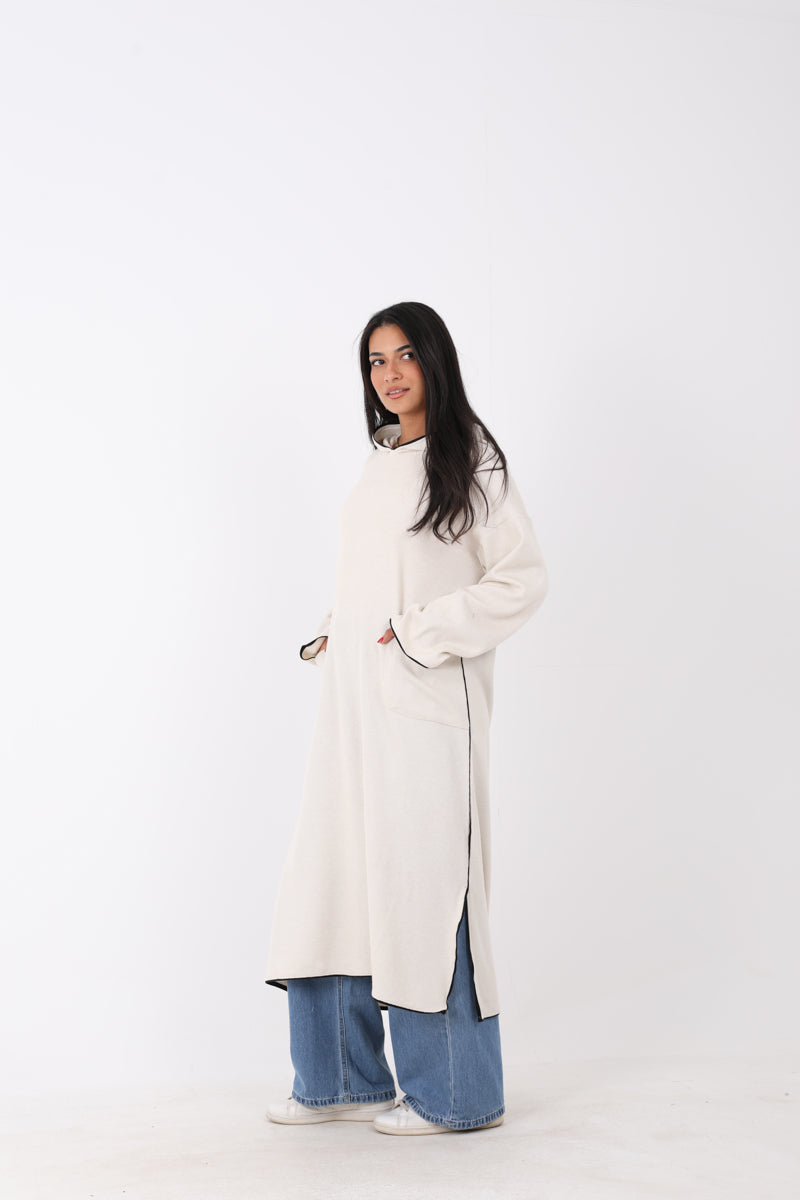 Long Hoodie with Two Pockets