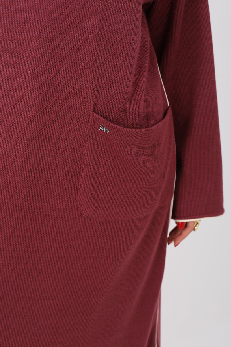 Long Hoodie with Two Pockets