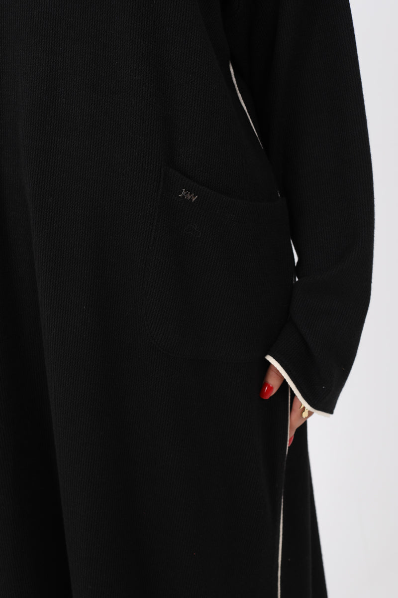 Long Hoodie with Two Pockets