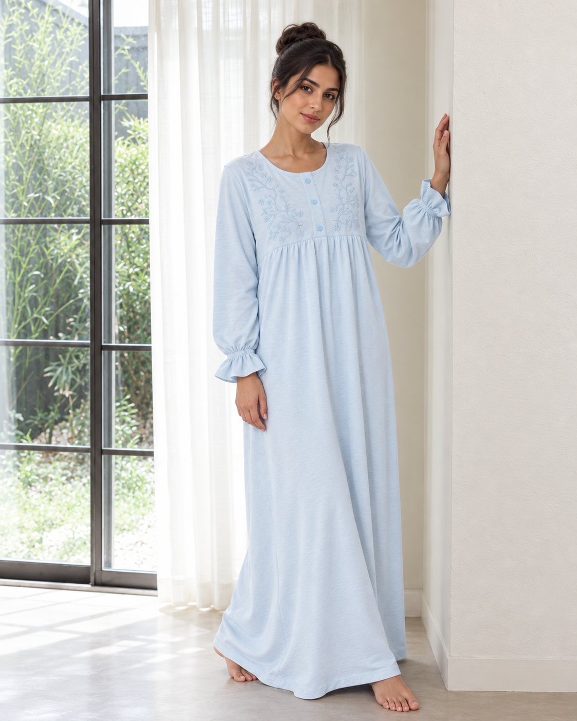 Embroidered Flowy nightgown