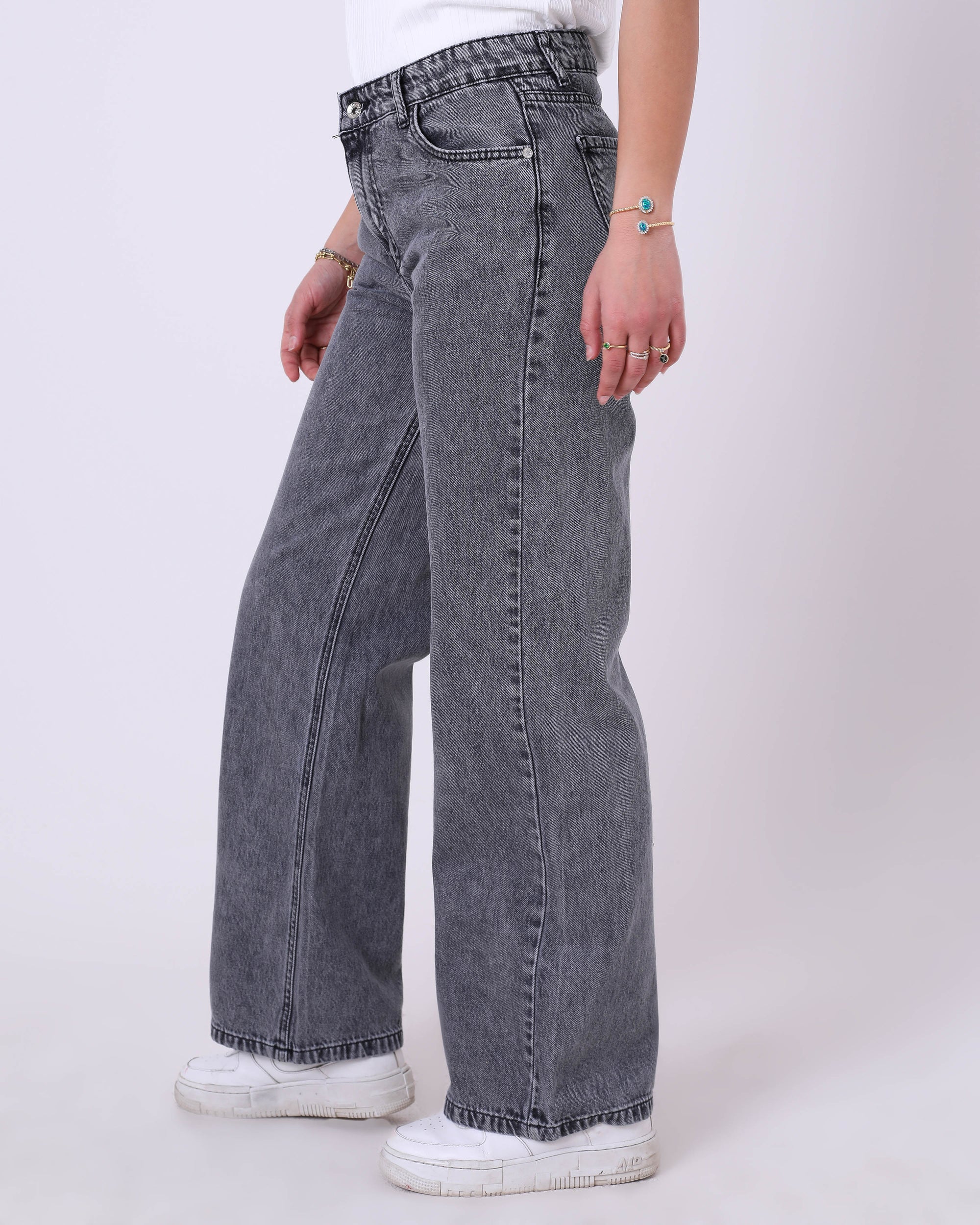 بنطال جينز مستقيم الساق 