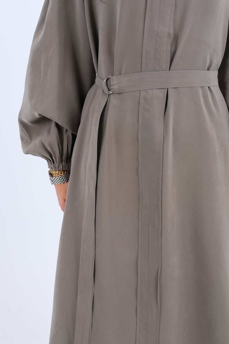 Elegant Flow Abaya