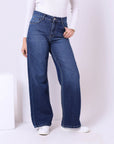 Basic Straight Leg Jeans