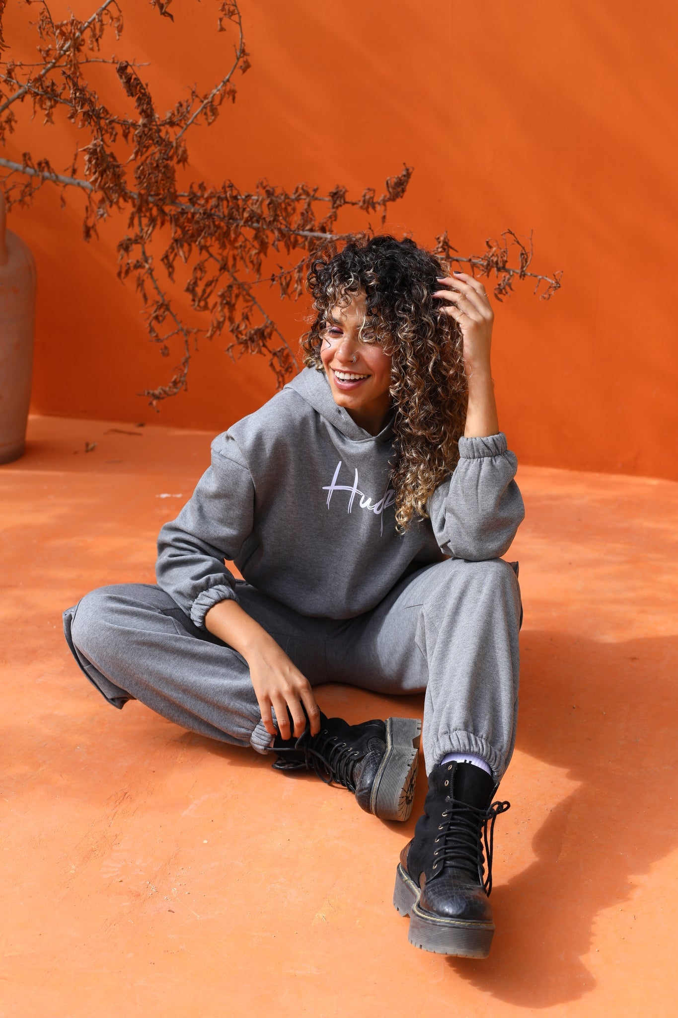 لماذا كل هذا الجد؟ هودي خريف وشتاء 2019