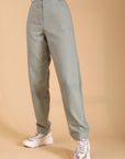 Vielle Pants With Button
